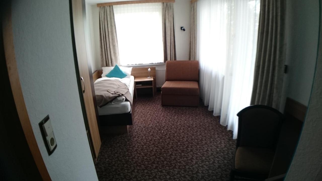 Hotel Cafe Meynen Bad Münder am Deister Buitenkant foto